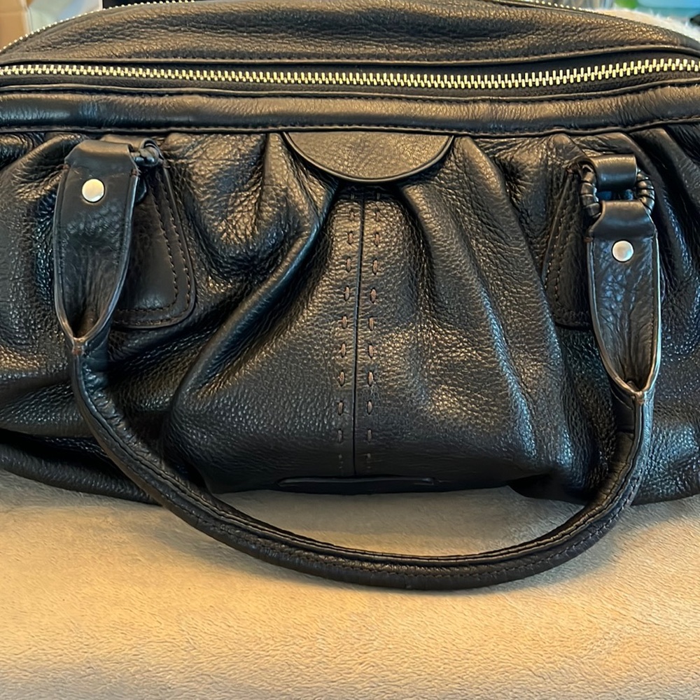 AUTHENTIC COLE HAAN  Large Village Triple Zip Satchel, Black